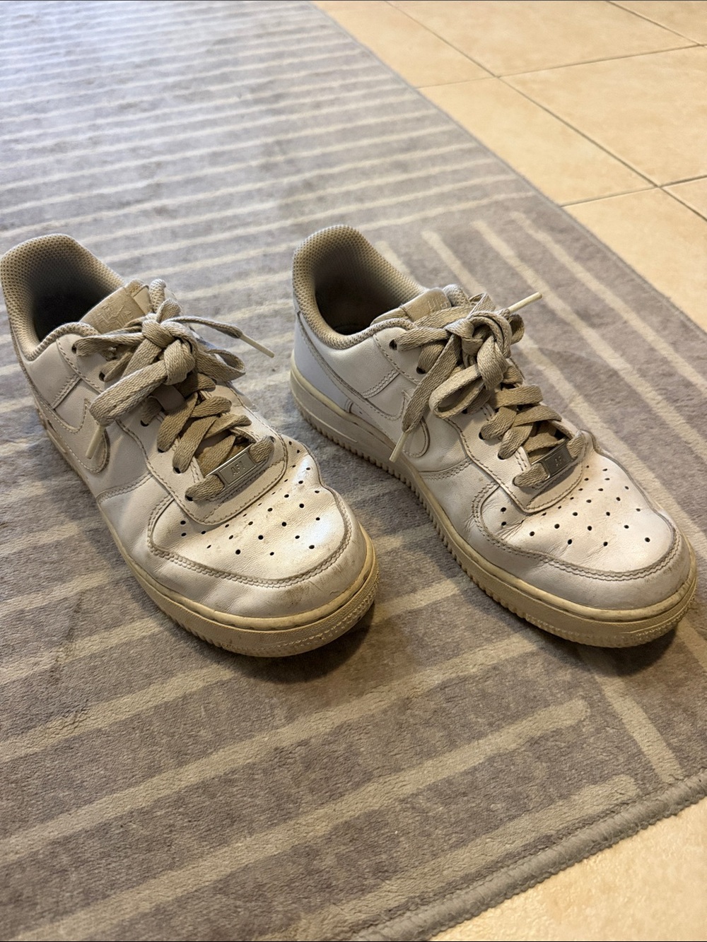 Nike Low-Top Sneakers